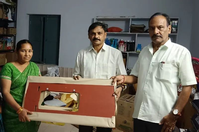 NICE Stitching Machine photo 5